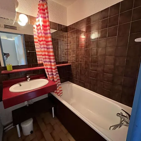 Au Cap D'agde Avec Parking, Piscine Et Terrasse - Fr-1-702-2 Διαμέρισμα